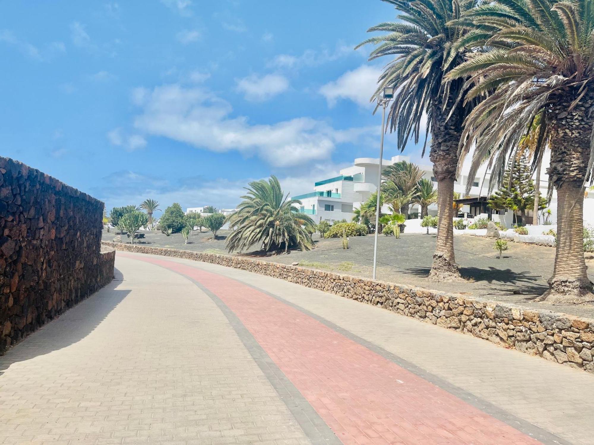 Villa Trinity House En Playa Bastian Costa Teguise Exterior foto